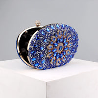 Clutch Luxuosa de Diamante 2024 – Elegância e Sofisticação à Sua Alcance!