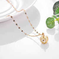Lindo colar com pingente de cristal