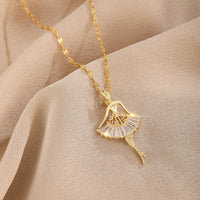 Lindo colar com pingente de cristal