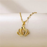Lindo colar com pingente de cristal