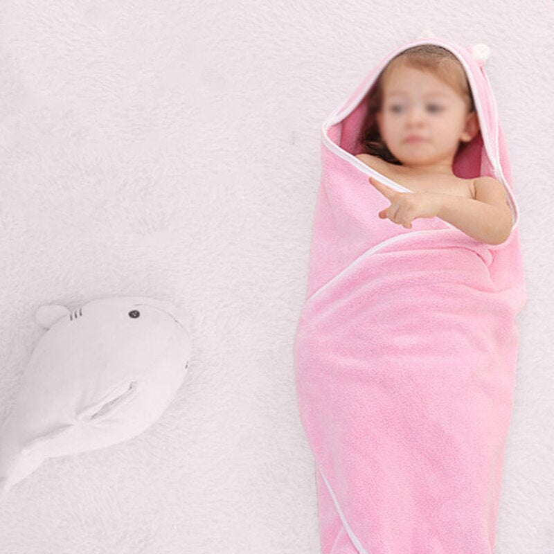 Roupão de banho para bebê macio e quente com algodão relaxante com capuz