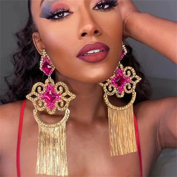 Recém Lançado no Brasil - Brincos Longos com Franjas: Elegância e Estilo