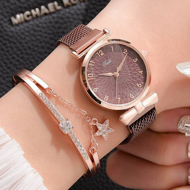 Luxo feminino pulseira relógios de quartzo