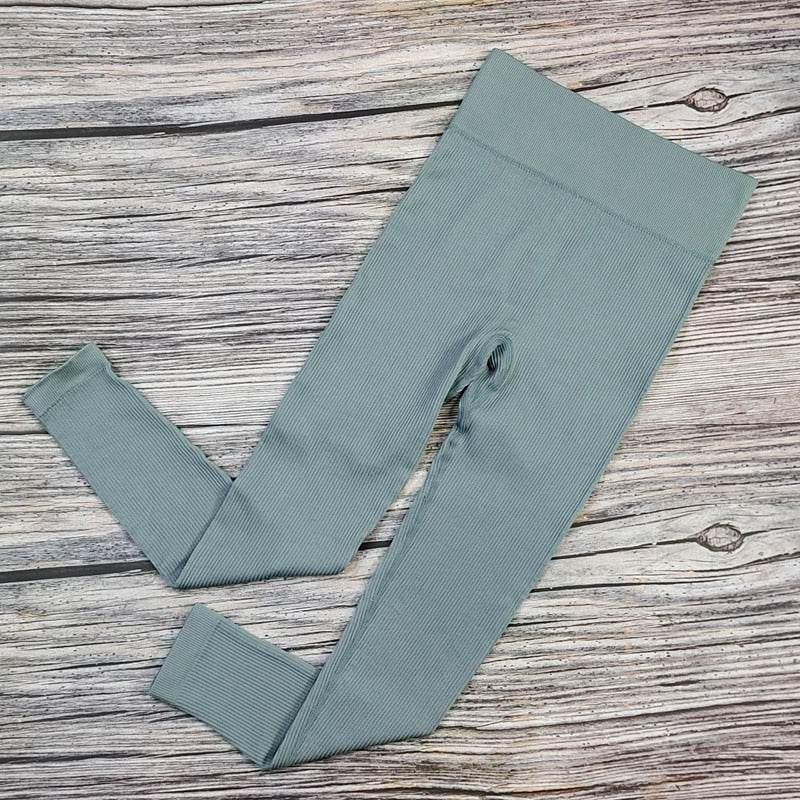 Leggings fitness com nervuras