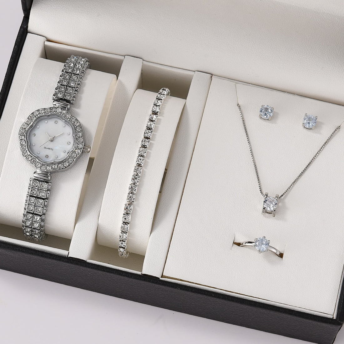Belíssimo Conjunto de 6 peças de relógio de luxo